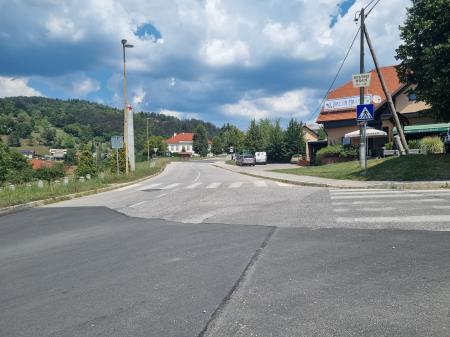 V Stični še prenova ceste od osrednjega križišča proti podružnični šoli  